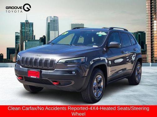 Granite Crystal Metallic Clearcoat 2019 Jeep Cherokee Trailhawk