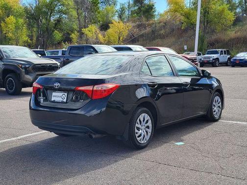 2018 Toyota Corolla LE