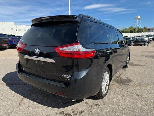 2017 Toyota Sienna Limited