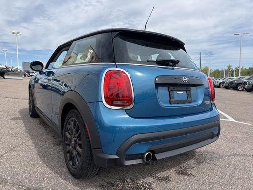 2023 MINI Hardtop Cooper