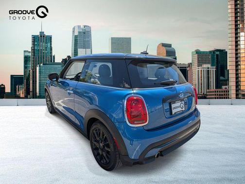 2023 MINI Hardtop Cooper