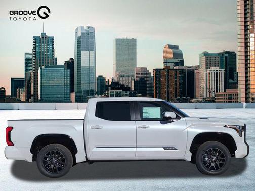 2025 Toyota Tundra Hybrid Platinum