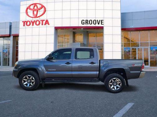 Magnetic Gray Metallic 2015 Toyota Tacoma Base