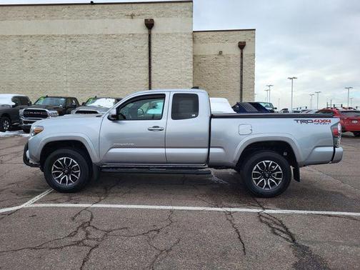 2022 Toyota Tacoma TRD Sport