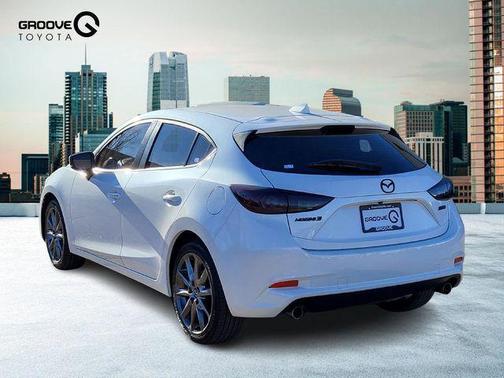 2018 Mazda Mazda3 Touring