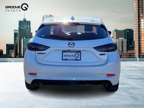 2018 Mazda Mazda3 Touring