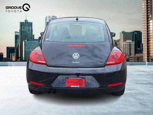 2016 Volkswagen Beetle 1.8T Wolfsburg Edition w/PZEV