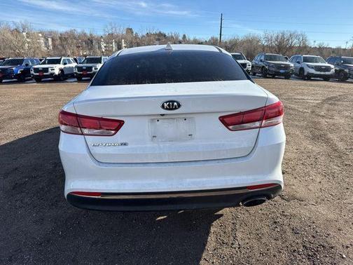 2017 Kia Optima LX
