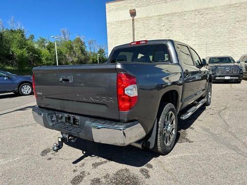 2015 Toyota Tundra SR5
