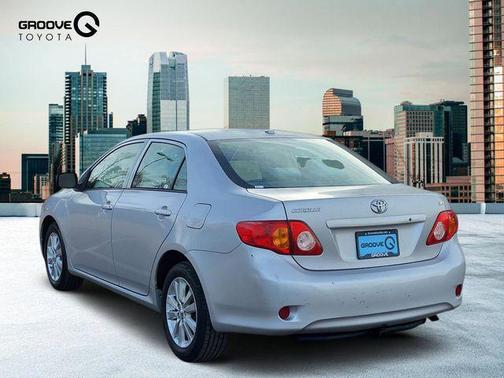 2010 Toyota Corolla LE