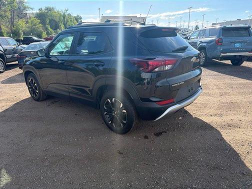 Mosaic Black Metallic 2021 Chevrolet Trailblazer LT