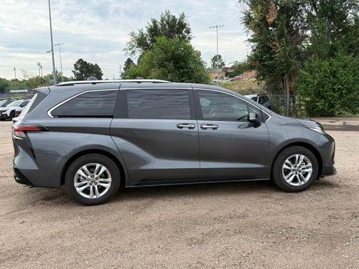 Magnetic Gray Metallic 2025 Toyota Sienna Limited