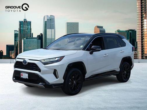 2022 Toyota RAV4 Hybrid SE