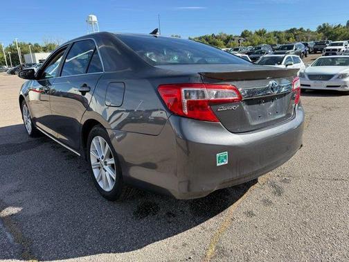 2012 Toyota Camry Hybrid XLE