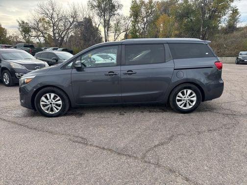 2016 Kia Sedona LX