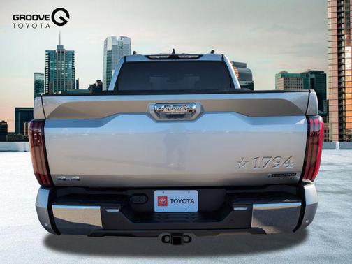 2025 Toyota Tundra Hybrid 1794 Edition