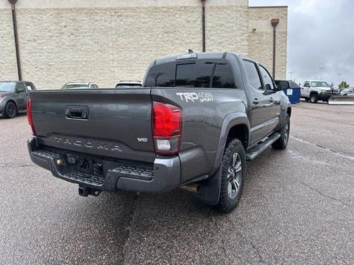 2018 Toyota Tacoma TRD Sport