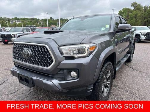 2018 Toyota Tacoma TRD Sport