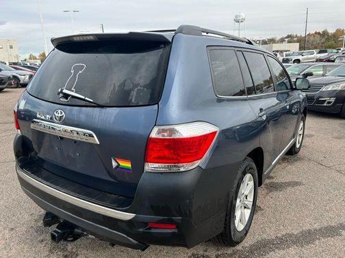 2013 Toyota Highlander SE