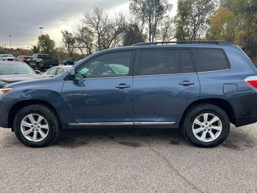 2013 Toyota Highlander SE
