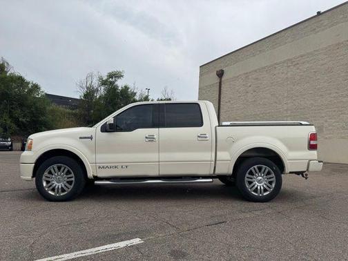 2008 Lincoln Mark LT Base