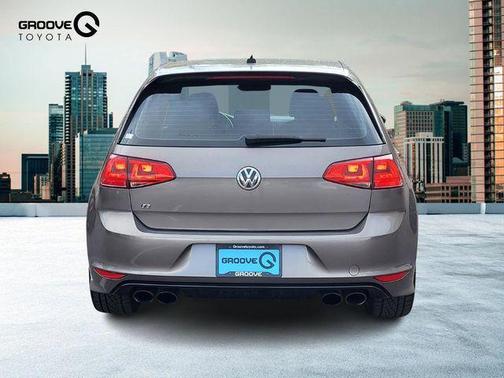 2016 Volkswagen Golf R 4-Door w/DCC & Navigation