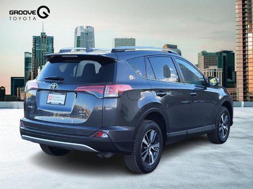 2016 Toyota RAV4 XLE