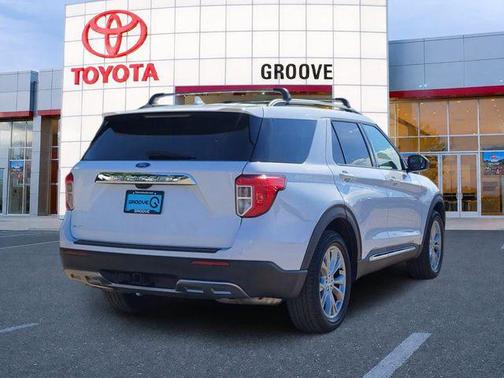 Oxford White 2020 Ford Explorer XLT