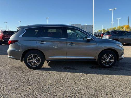 2018 INFINITI QX60 Base