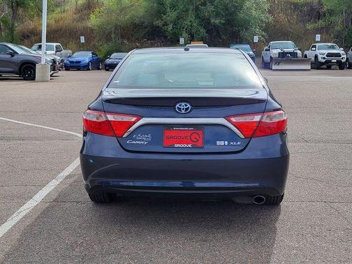 2016 Toyota Camry Hybrid XLE