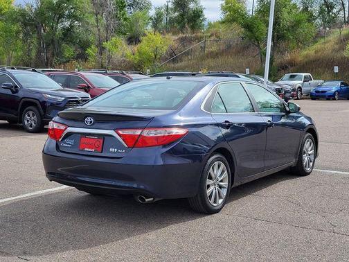 2016 Toyota Camry Hybrid XLE