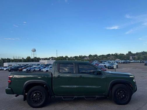 2022 Nissan Frontier PRO-X