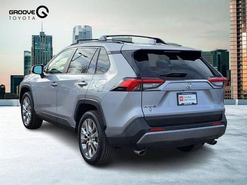 2020 Toyota RAV4 Limited