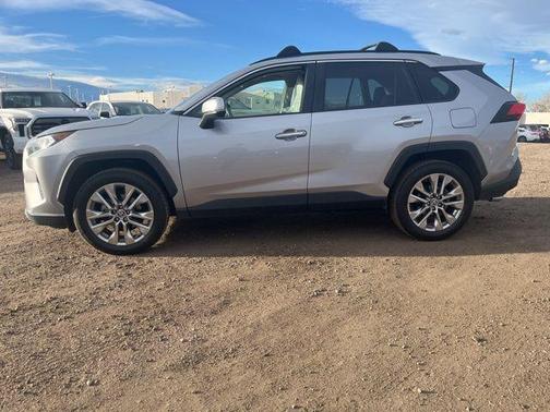 2020 Toyota RAV4 Limited