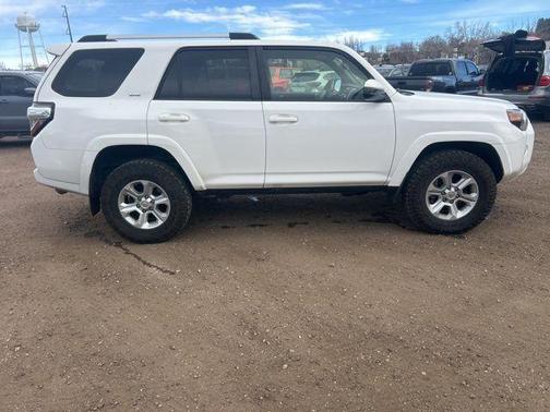 2019 Toyota 4Runner SR5