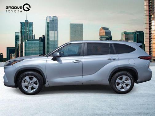 2023 Toyota Highlander LE