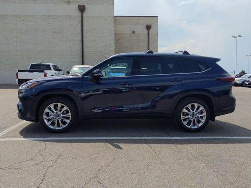 2025 Toyota Highlander Limited