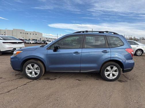 2016 Subaru Forester 2.5i