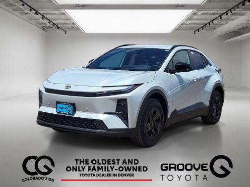 Wind Chill Pearl 2026 Toyota C-HR SE