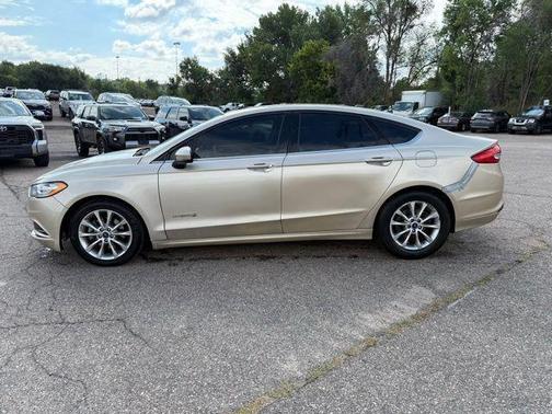 2017 Ford Fusion Hybrid SE