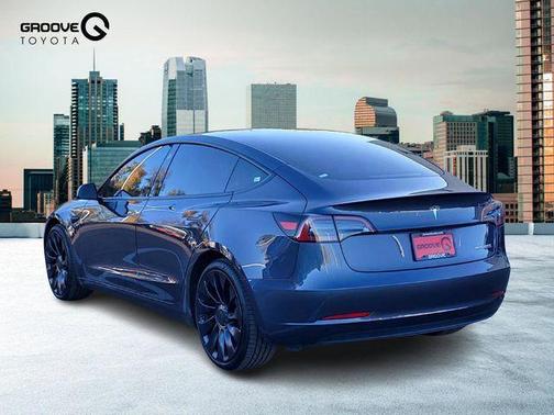 2023 Tesla Model 3 Performance