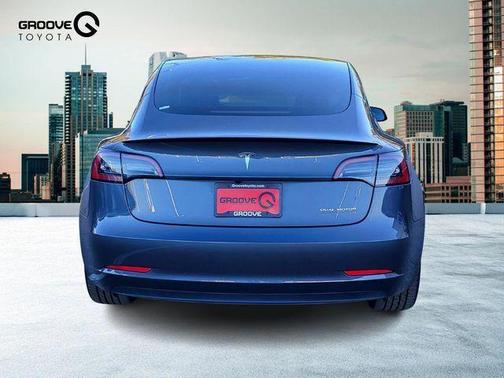 2023 Tesla Model 3 Performance