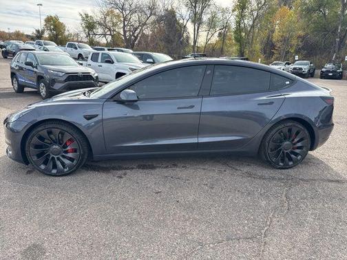 2023 Tesla Model 3 Performance