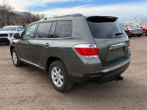 2012 Toyota Highlander SE