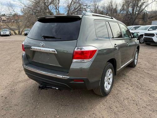 2012 Toyota Highlander SE