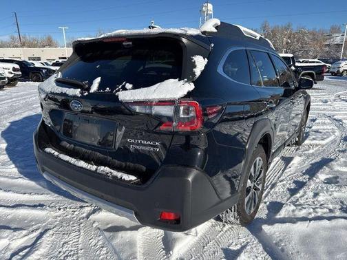 2025 Subaru Outback Touring XT