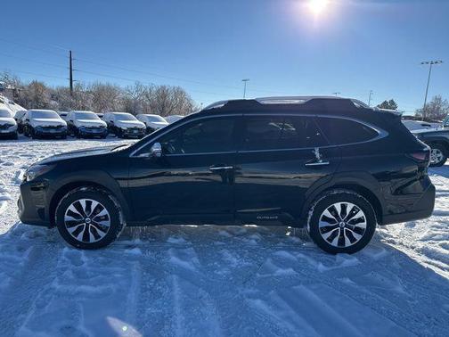 2025 Subaru Outback Touring XT