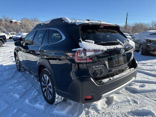 2025 Subaru Outback Touring XT