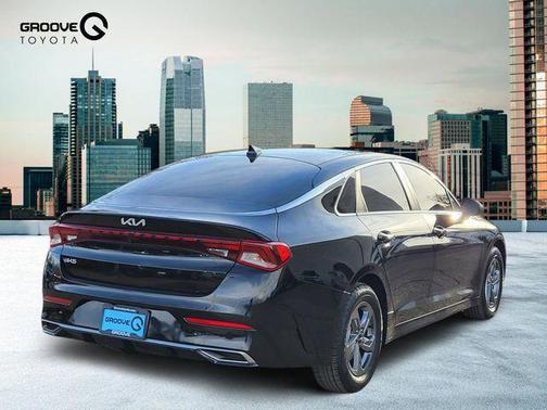 2023 Kia K5 LXS