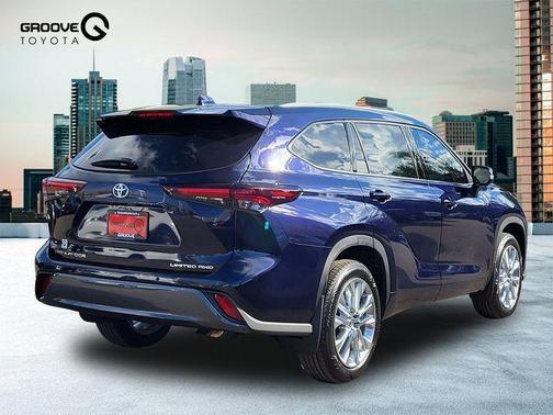 2025 Toyota Highlander Limited
